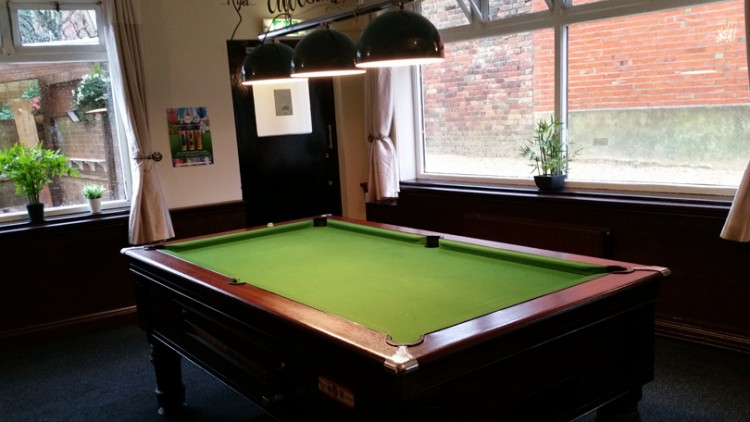 Free pool Mon/Sat/Sun