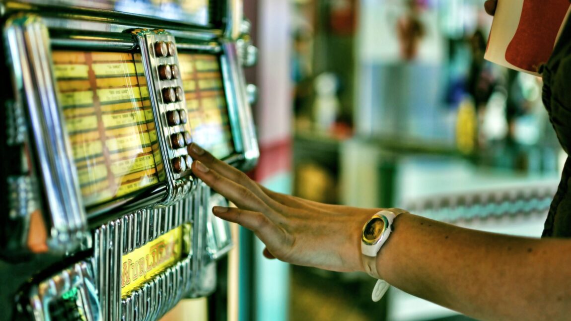 Free jukebox Saturdays after 5pm