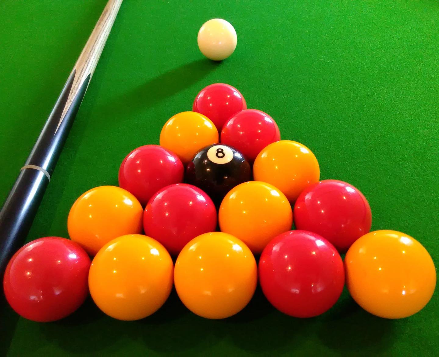 ALL ABOUT THE FREE POOL Devizes Inn